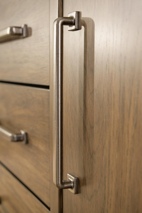 Cabalynn Dining Room Server