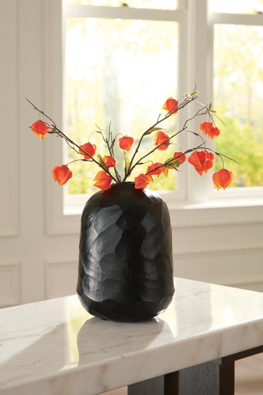 Ashley Express - Ryanford Vase