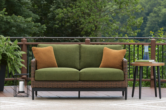 Horizon Hall Loveseat w/Cushion