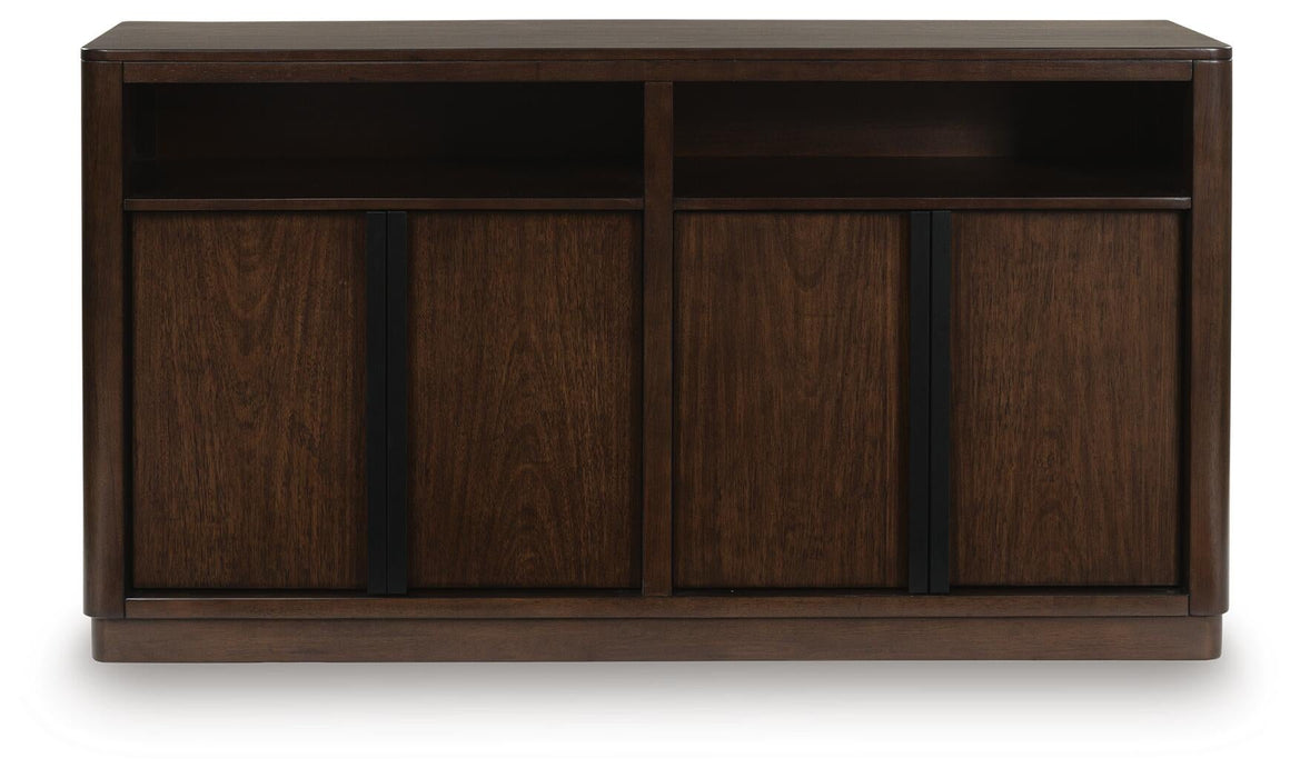 Dilenno Dining Room Server