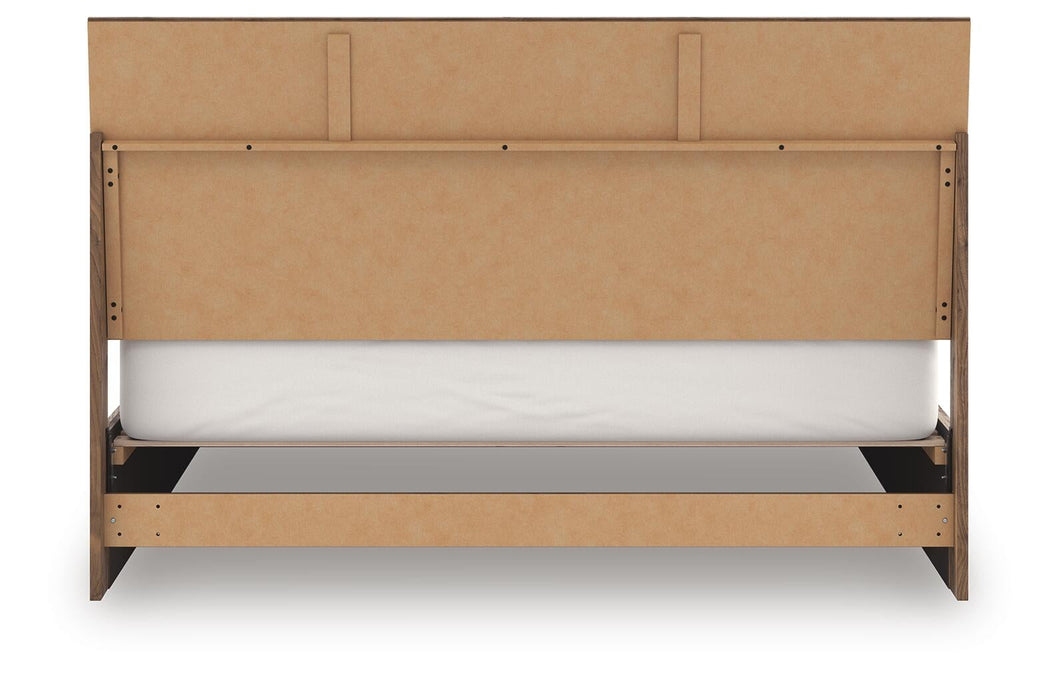 Ashley Express - Chirason King Panel Bed