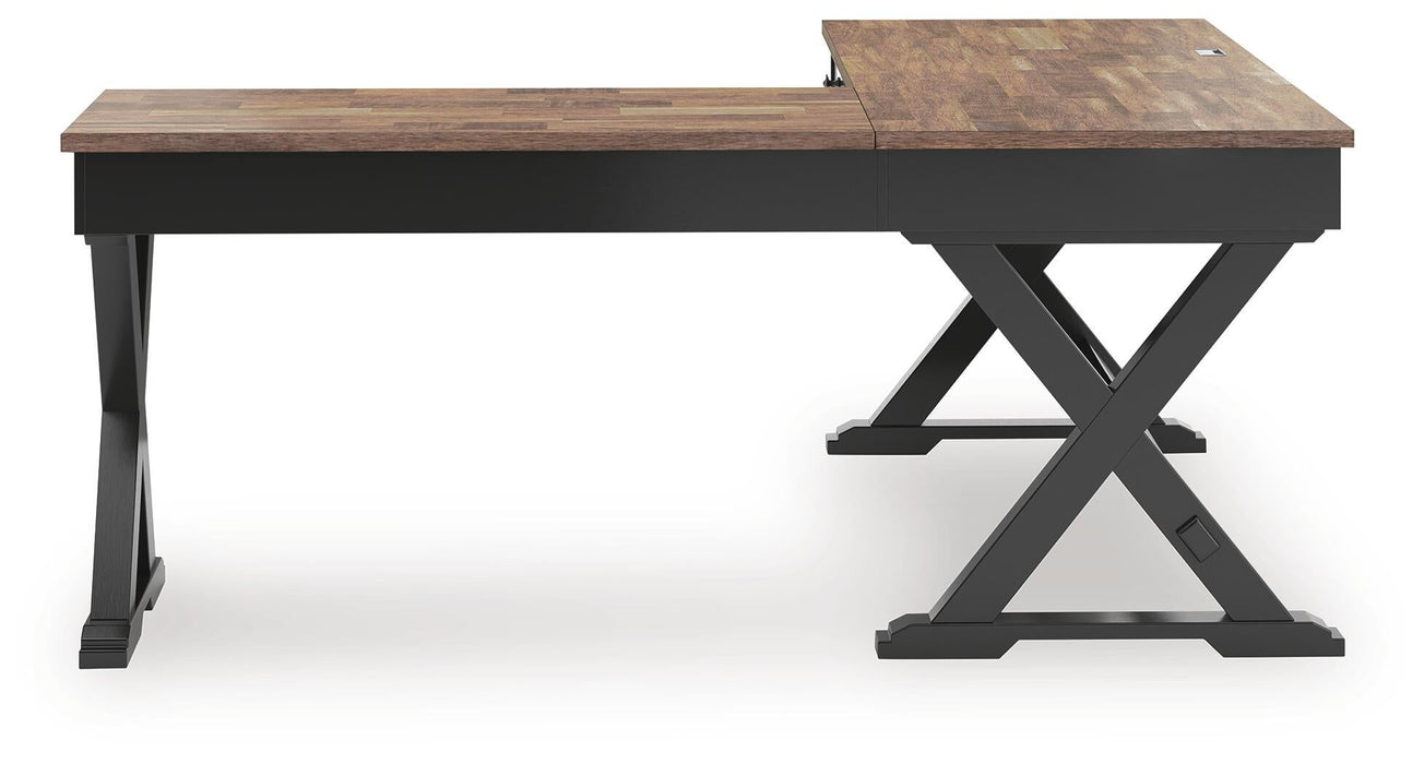Ashley Express - Wildenauer Home Office Desk