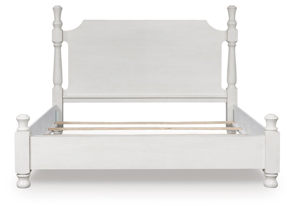 Rowlenstown Queen Poster Bed