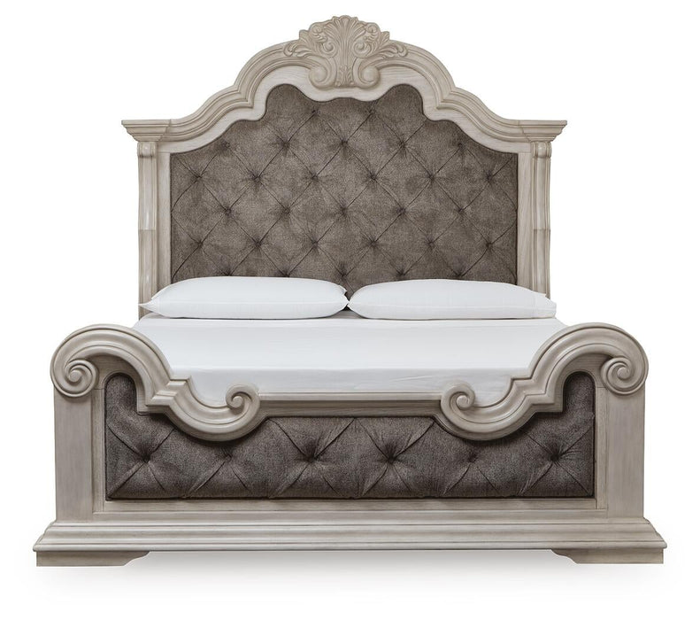 Bruchandi King Upholstered Panel Bed
