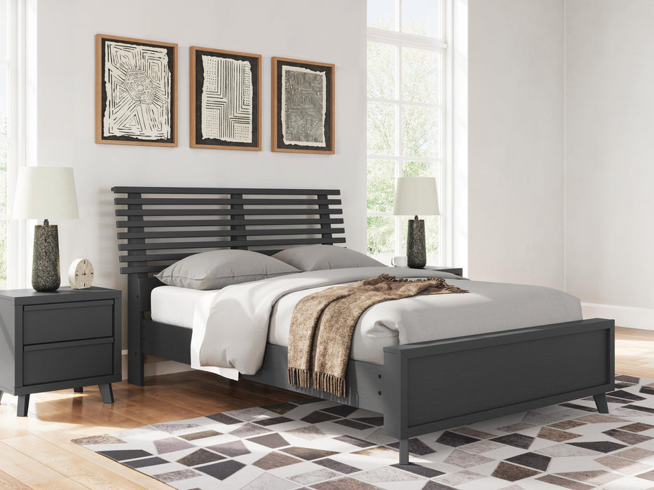 Ashley Express - Danziar Full Slat Panel Bed