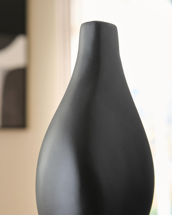Ashley Express - Judsen Vase