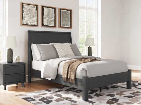 Ashley Express - Danziar Full Panel Bed