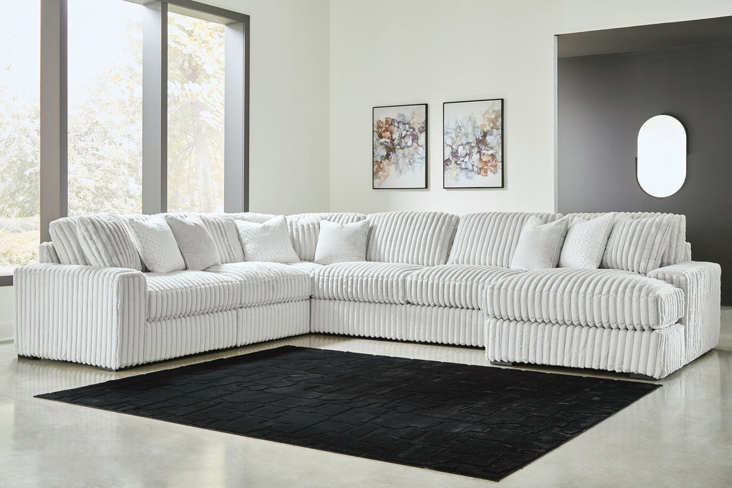 Stupendous 6-Piece Sectional with Chaise