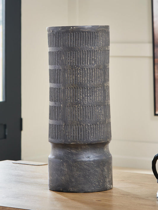 Ashley Express - Beninworth Vase
