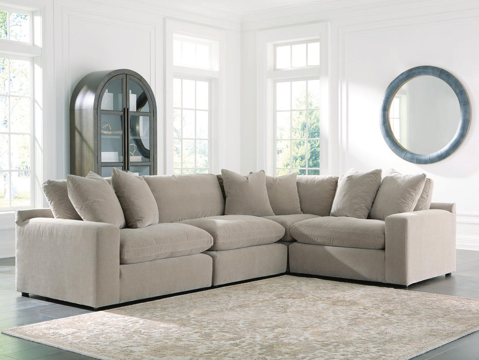 Maxton Heights 4-Piece Sectional