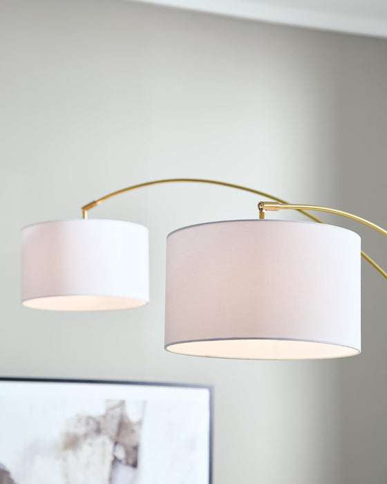 Ashley Express - Valo Metal Arc Lamp (1/CN)