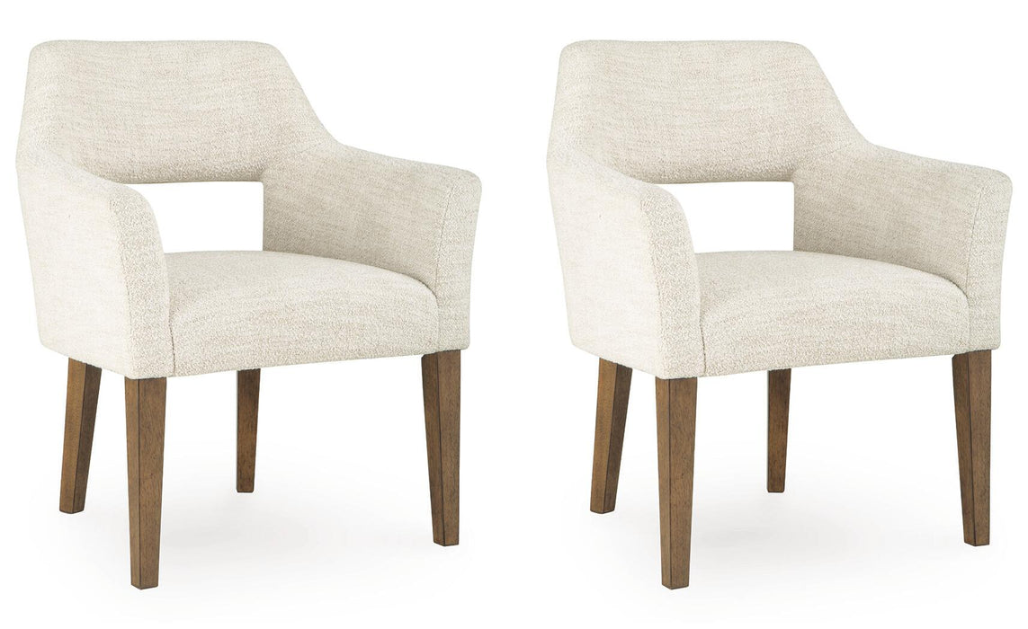 Marxmore Dining UPH Arm Chair (2/CN)