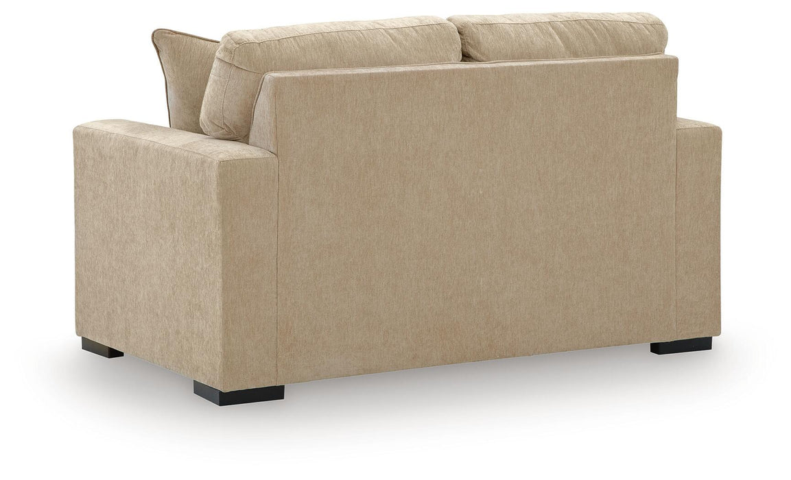 Bridgepoint Loveseat
