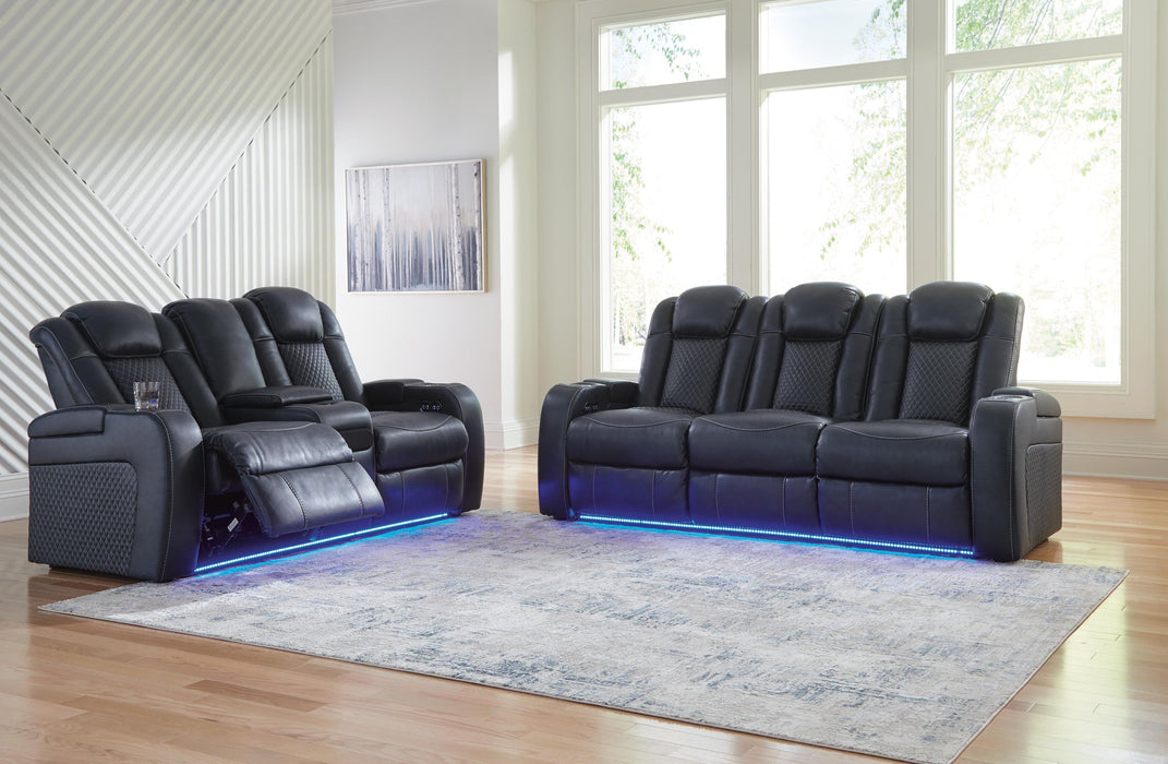 Fyne-Dyme Sofa and Loveseat