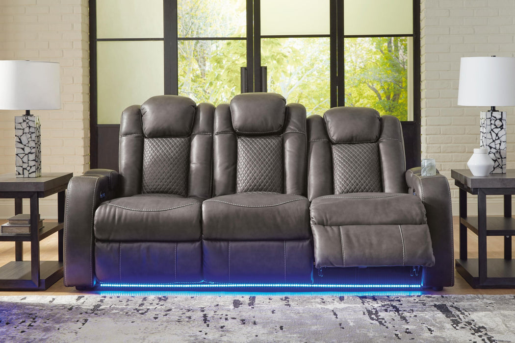 Fyne-Dyme Sofa, Loveseat and Recliner