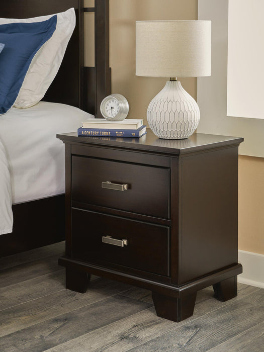 Covetown Full Panel Bed, Dresser, Mirror, Chest and Nightstand