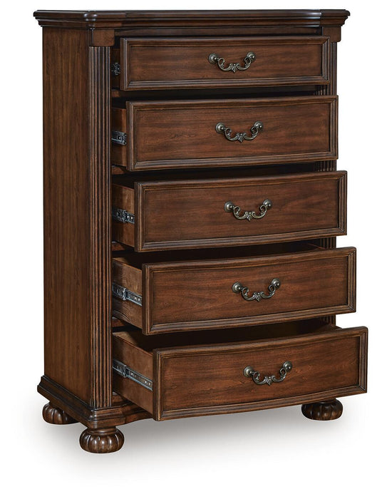 Lavinton Queen Poster Bed, Dresser, Mirror, Chest and Nightstand