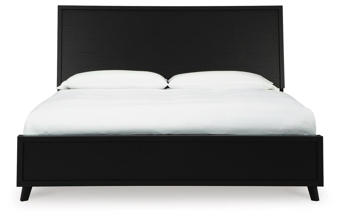 Danziar King Panel Bed with Mirrored Dresser