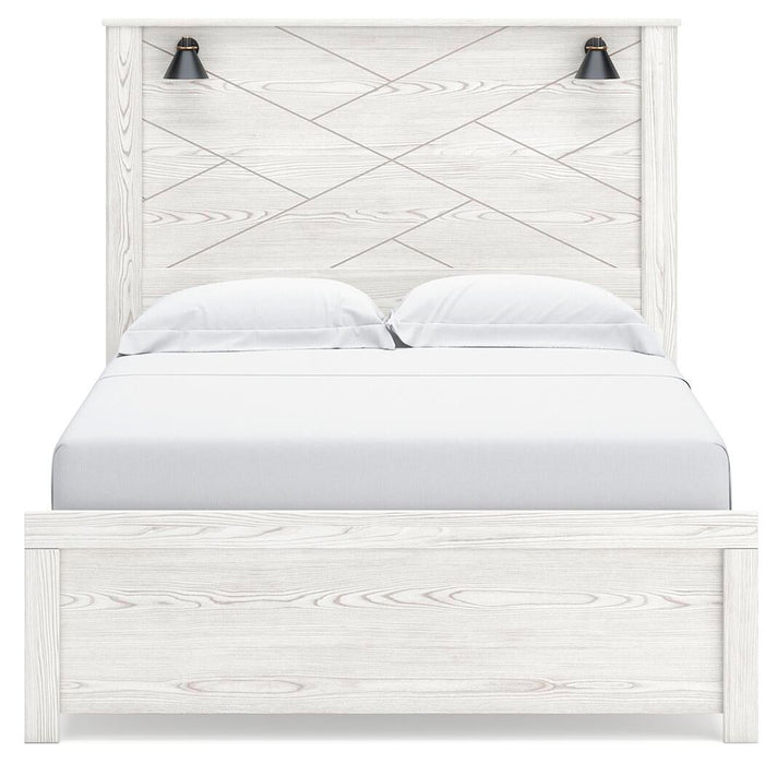 Gerridan Queen Panel Bed with Mirrored Dresser