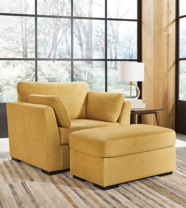 Keerwick Chair and Ottoman