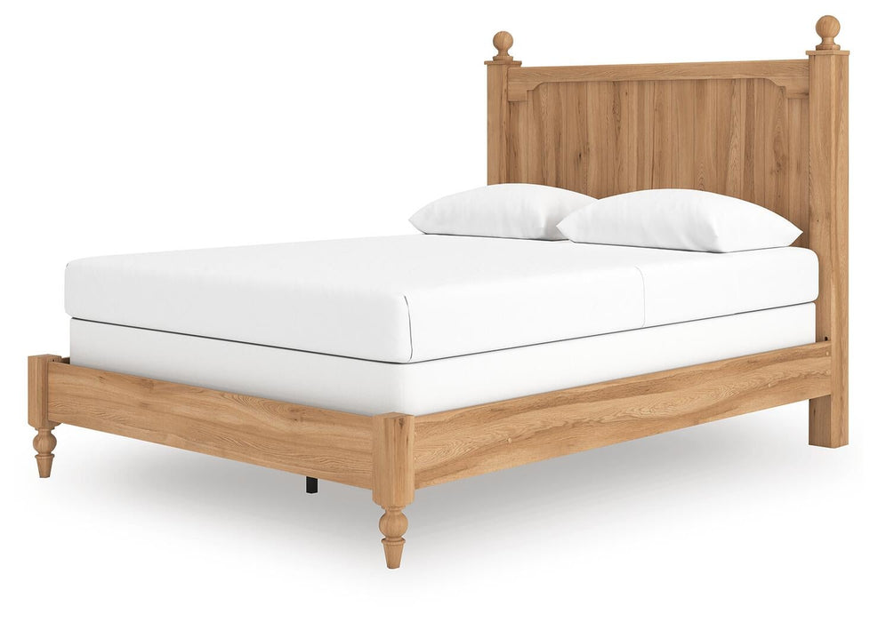 Galletyn Queen Panel Bed with Mirrored Dresser and Nightstand