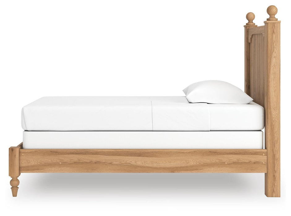 Galletyn Twin Panel Bed with Mirrored Dresser and Nightstand