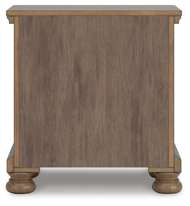 Vandenmore Queen Panel Bed with Mirrored Dresser and Nightstand