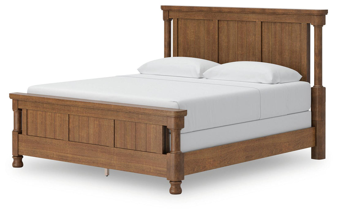 Chadworth King Poster Bed with Mirrored Dresser and Nightstand