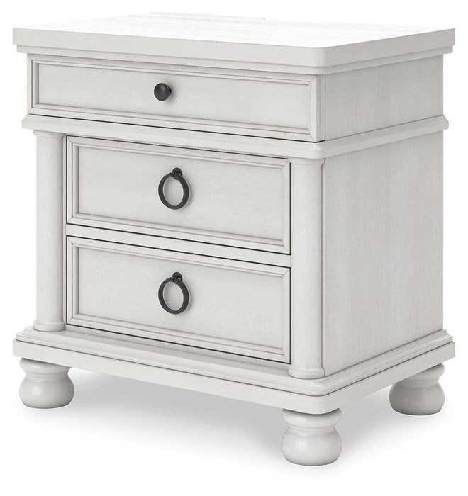 Chadworth Queen Poster Bed, Dresser, Mirror and Nightstand