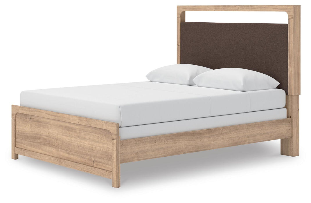 Hollymount Queen Upholstered Panel Bed, Dresser and Mirror