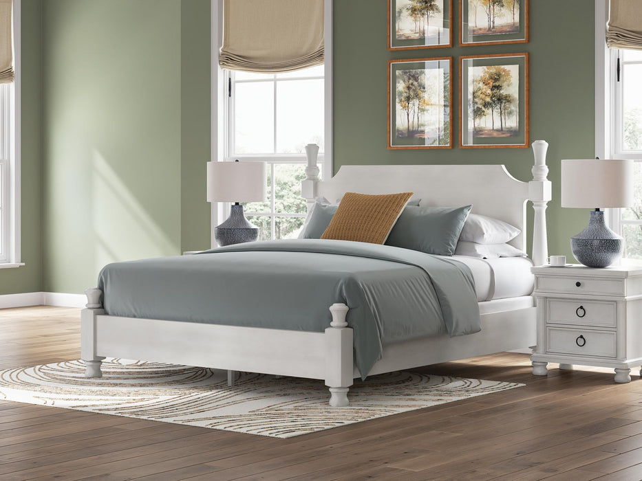 Chadworth California King Poster Bed, Dresser, Mirror and Nightstand