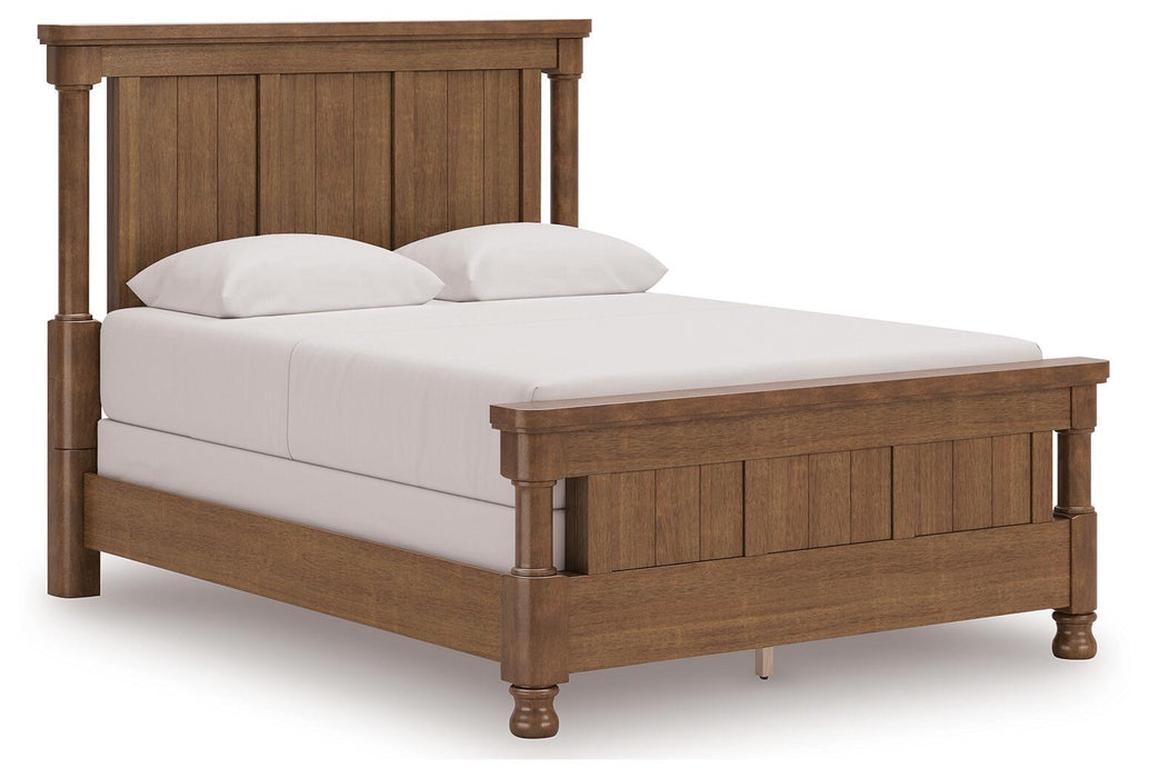Chadworth Queen Poster Bed with Mirrored Dresser and Nightstand