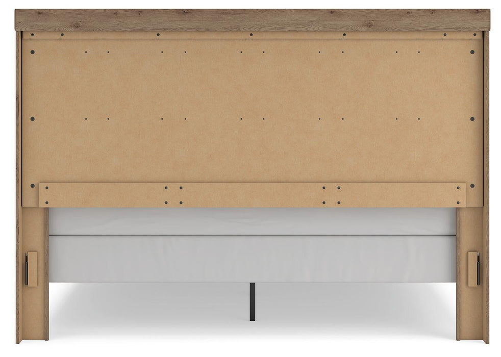Garistyn King Panel Bed, Dresser and Mirror