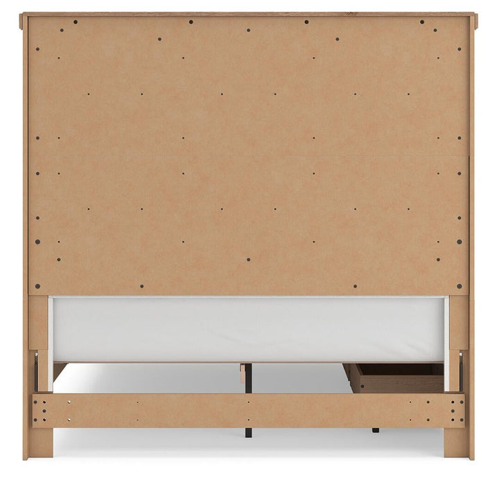 Savonport Queen Panel Bed with Storage, Dresser and Mirror