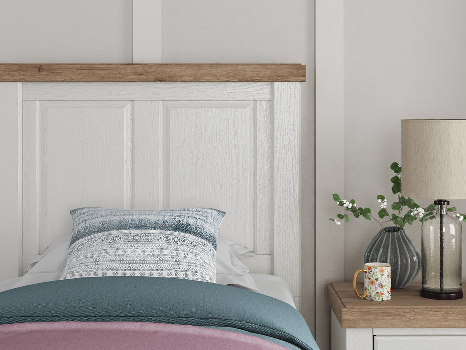 Savonport Twin Panel Bed. Dresser, Mirror and Nightstand