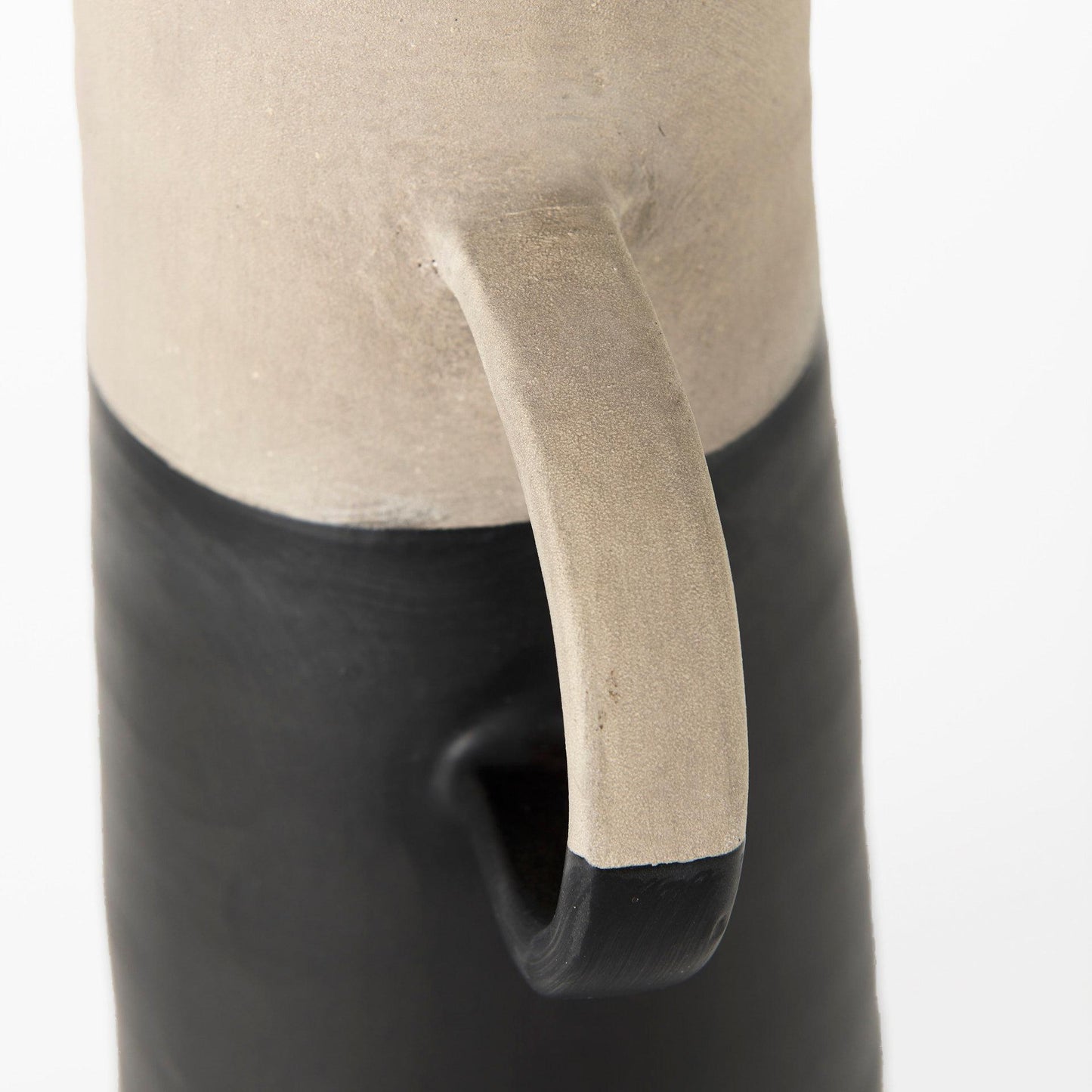 Garand Large 18.8H Two-Toned Black/Natural Ceramic Jug