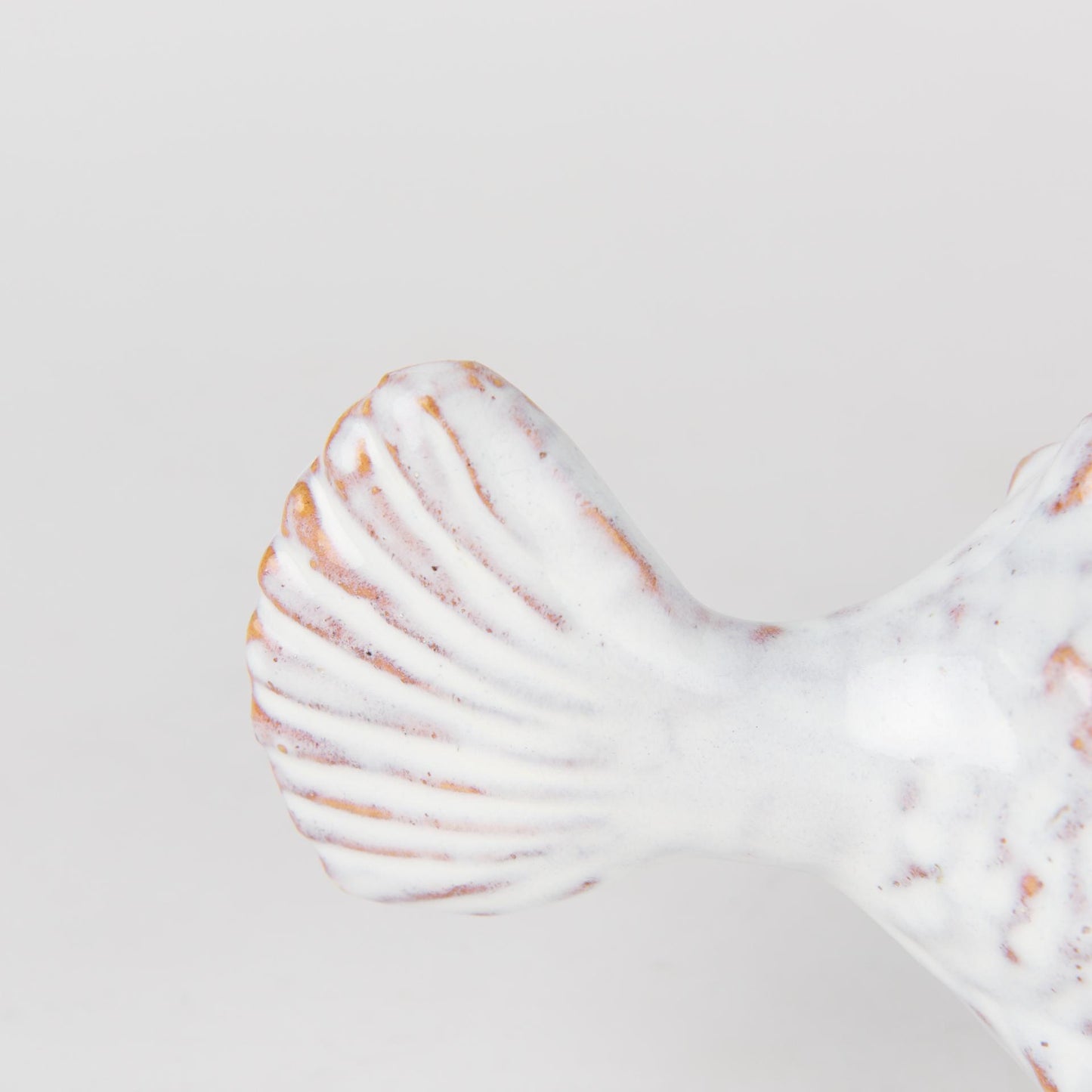 Spike II (Large) 10L x 6W Off-White Ceramic Puffer Fish