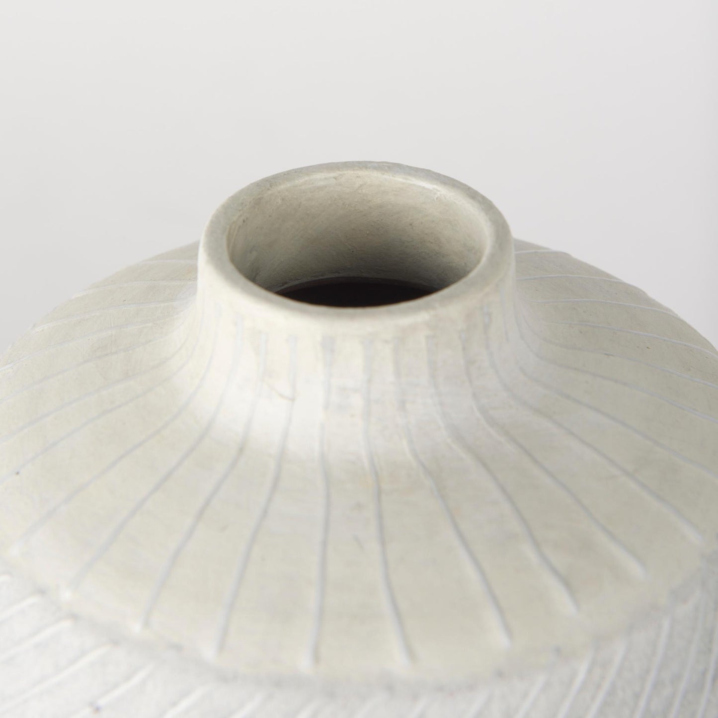 Blume 10H Off-White w/ Gray Textured Vase