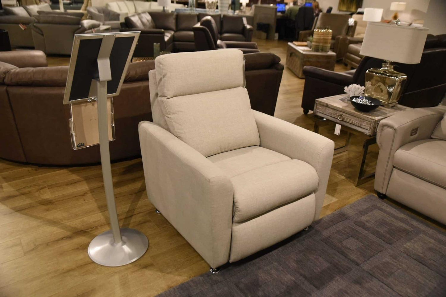 Power Solutions - 502-wfc Recliner